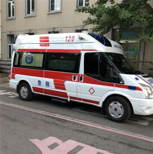 称多选择我们的救护车出租,开启安心转院之旅